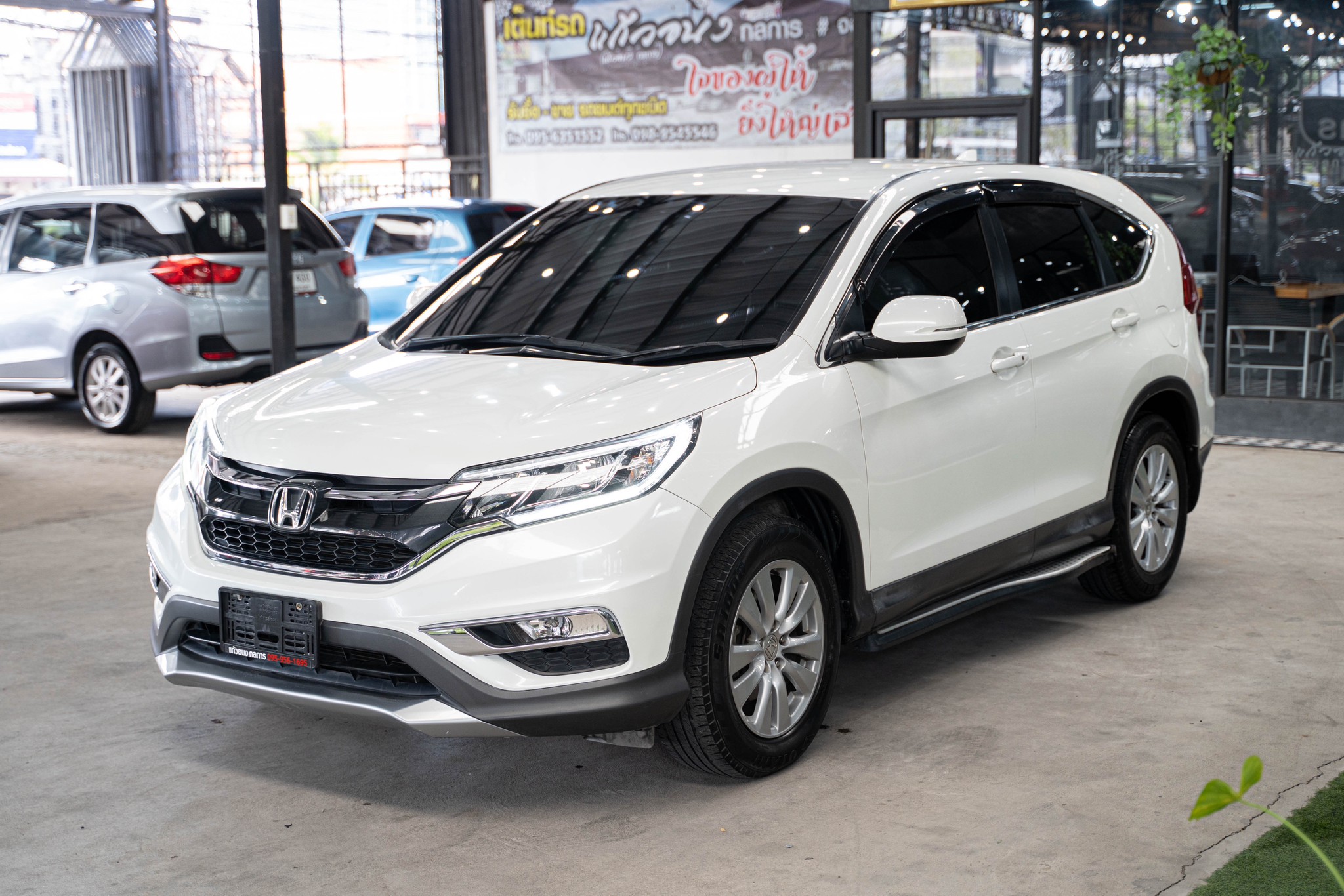 Honda CR-V 2.0 4WD  (MNC)