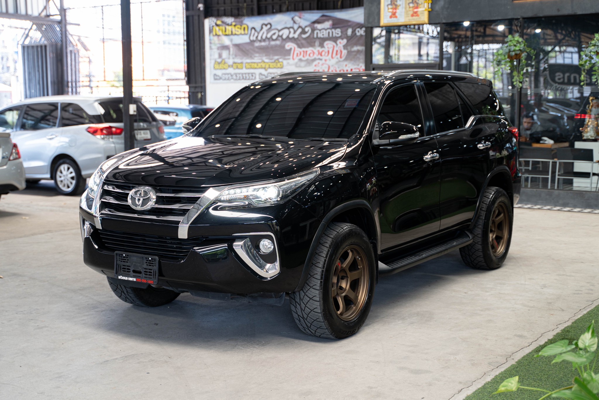 Toyota Fortuner 2.4 V