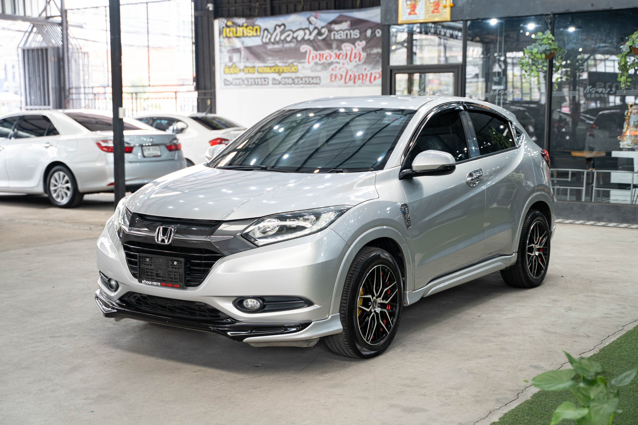 Honda HR-V ปี 2015 ตัว E Limited